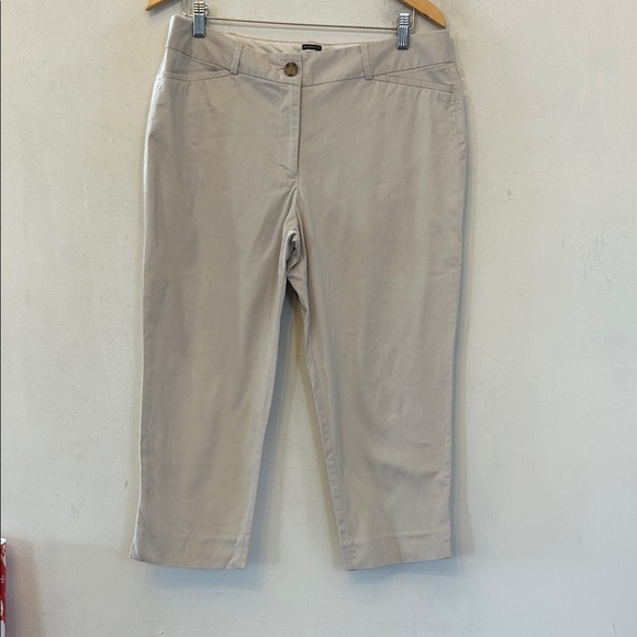 Talbots Pants - Talbots khaki cropped pants Size 12P EUC